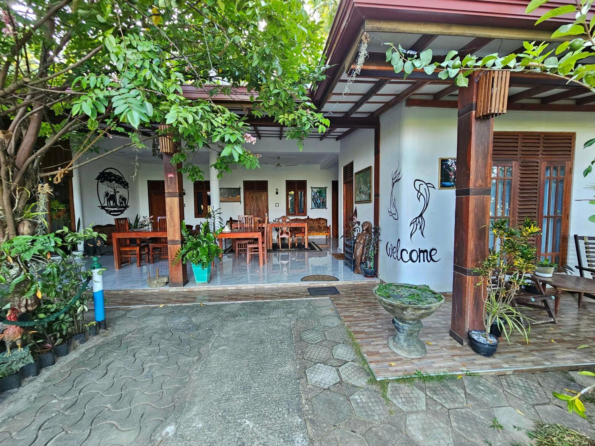 Hotel Tissamaharama Εξωτερικό φωτογραφία
