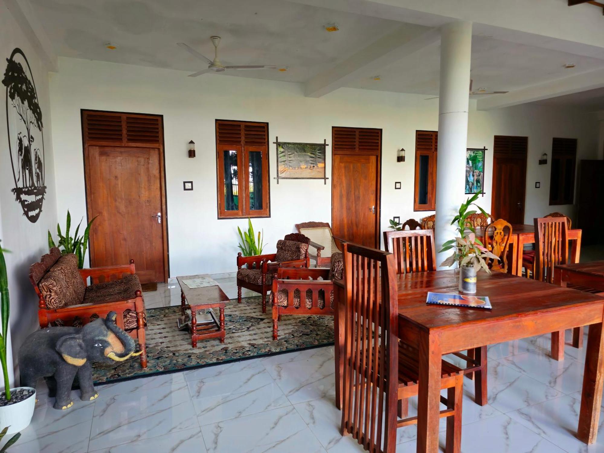 Hotel Tissamaharama Εξωτερικό φωτογραφία